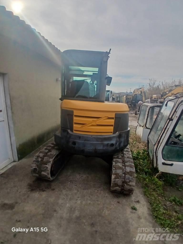 Volvo ECR 48 C Mini Escavadoras <7t