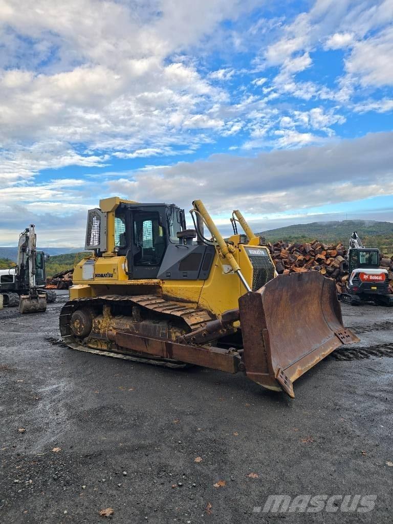 Komatsu D 65 EX-15 L Dozers - Tratores rastos