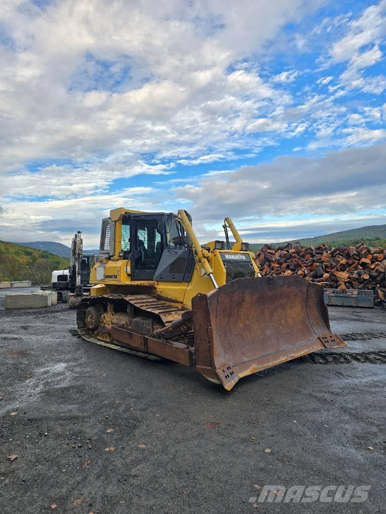 Komatsu D 65 EX-15 L Dozers - Tratores rastos