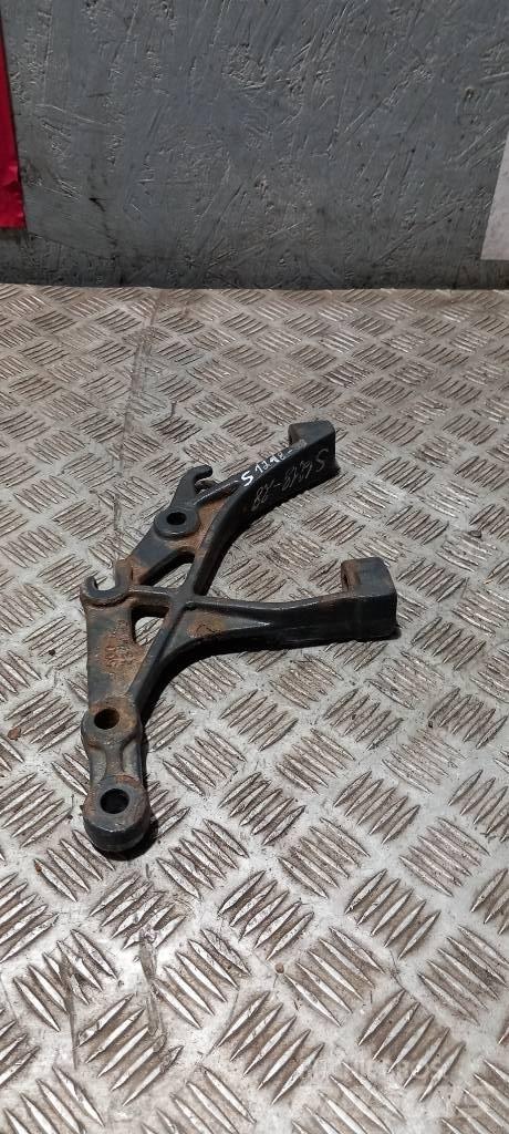 Scania R 440    1333733 Chassis e suspensões