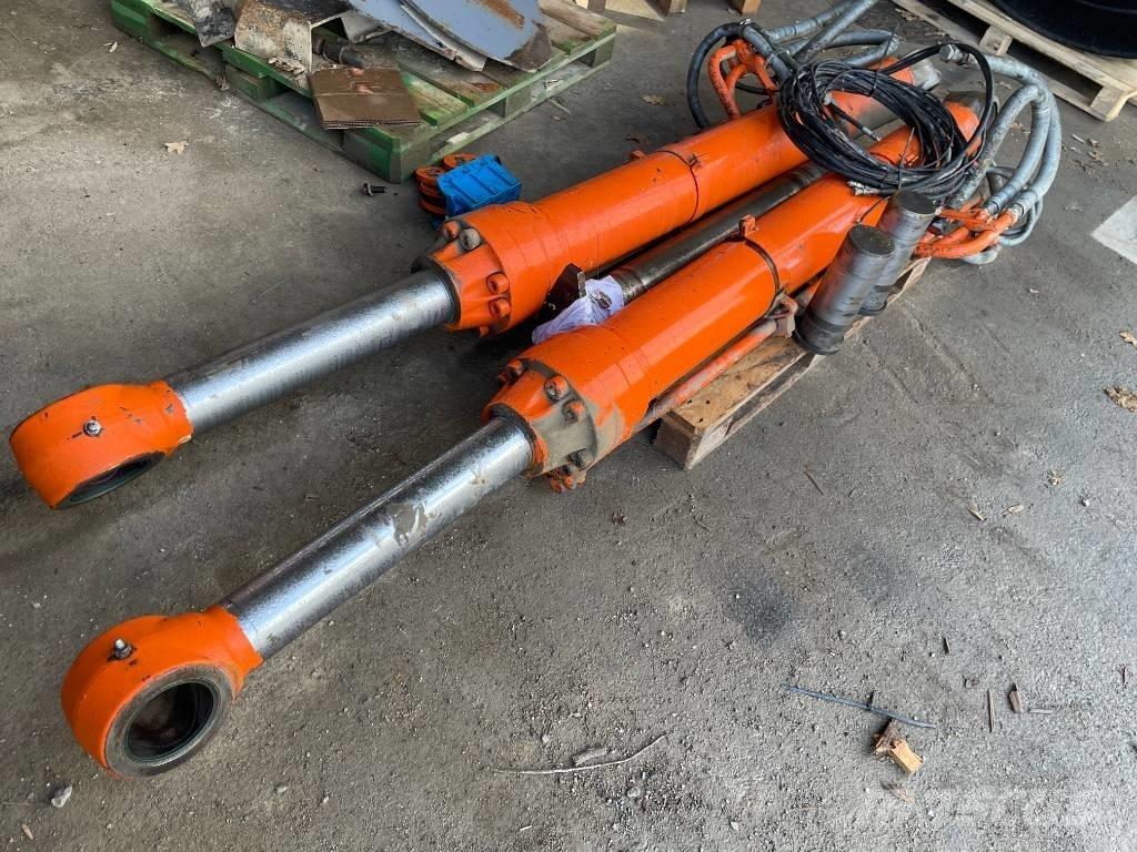 Hitachi ZX490LCH-6 Escavadoras de rastos