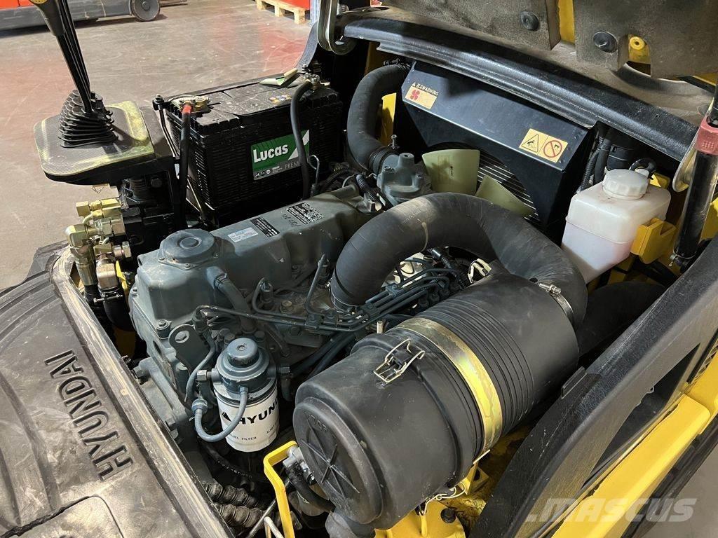 Hyundai 33D-7 Empilhadores Diesel