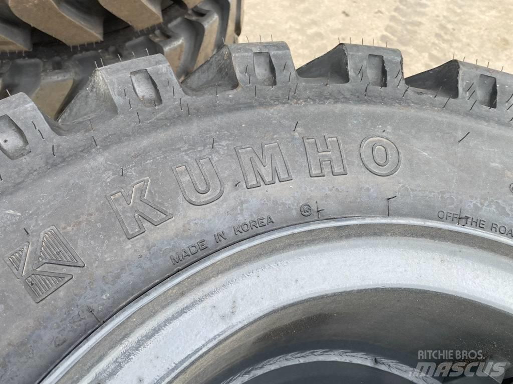 Kumho 10,00-20 Pneus, Rodas e Jantes