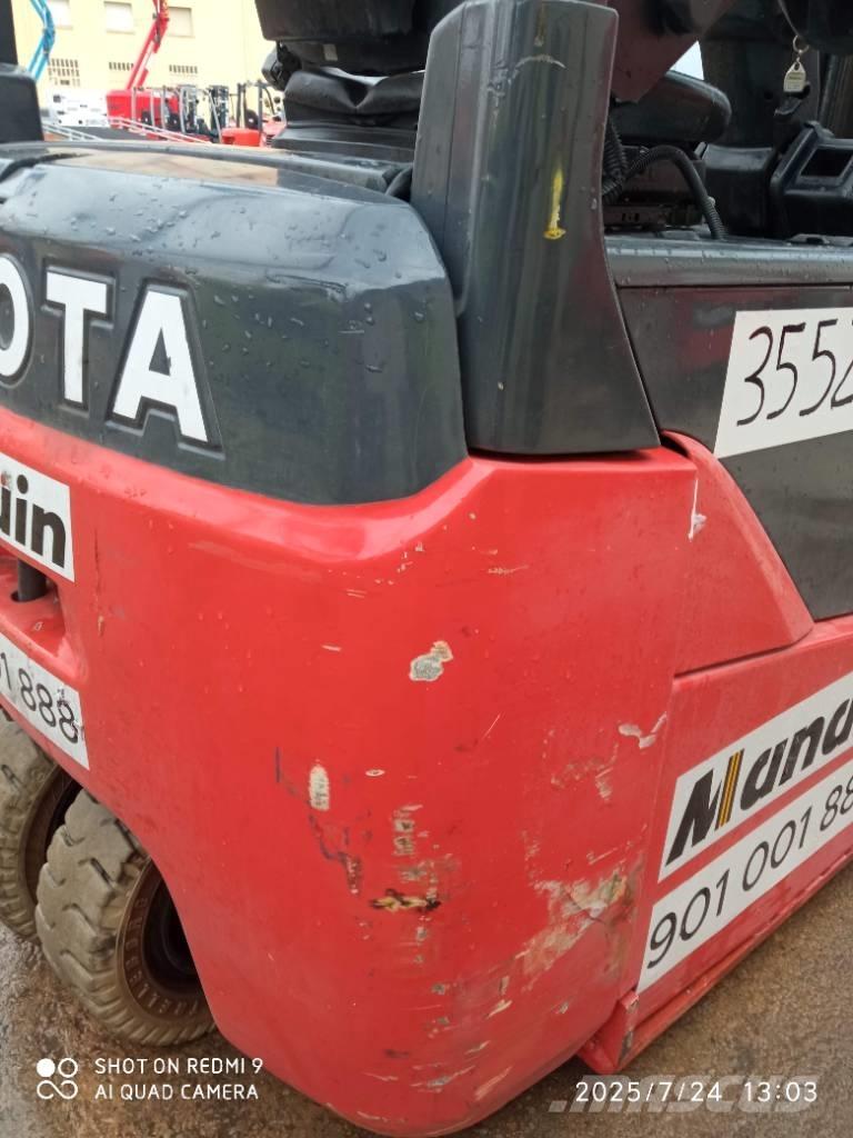 Toyota 8FBE16T Empilhadores eléctricos