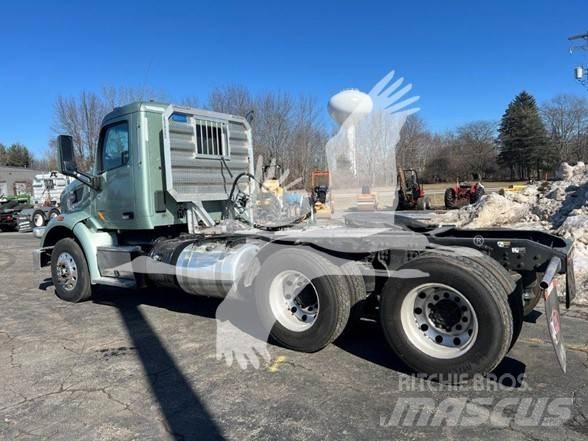 Peterbilt 567 Tractores (camiões)