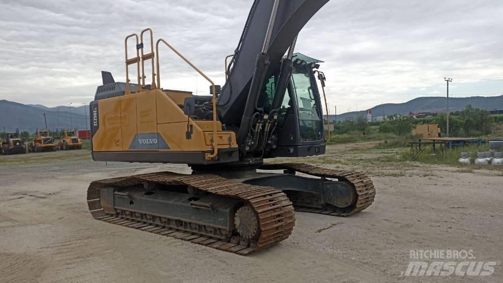 Volvo EC 250 EL Escavadoras de rastos
