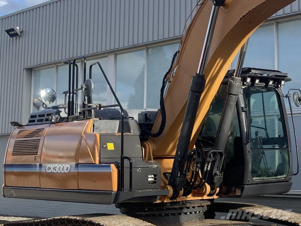 CASE CX 300 D       2017 Escavadoras de rastos