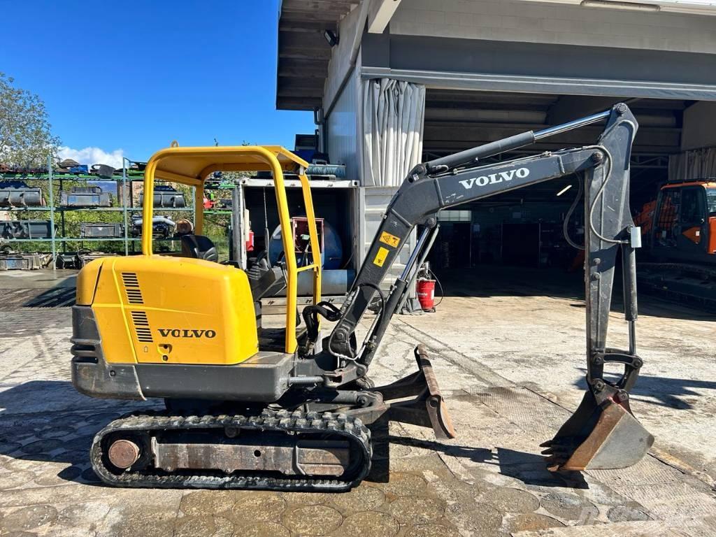 Volvo EC 25 Mini Escavadoras <7t