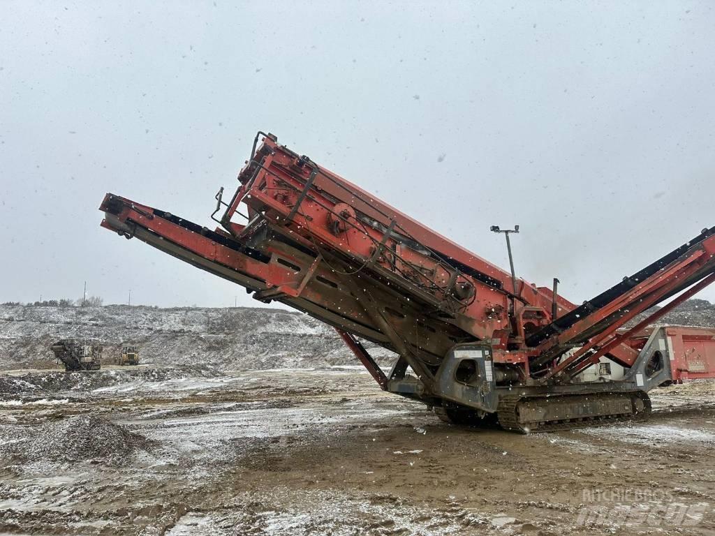 Sandvik QA 450 Crivos móveis
