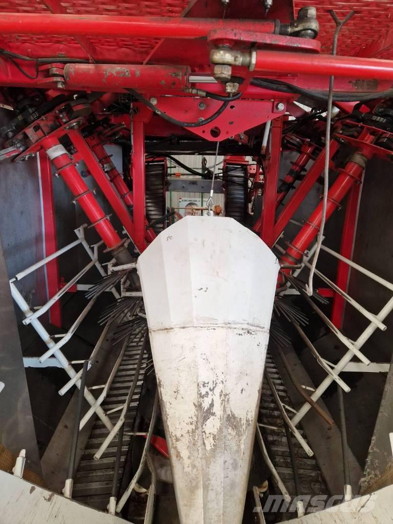  JOONAS 1500 Ceifeiras debulhadoras