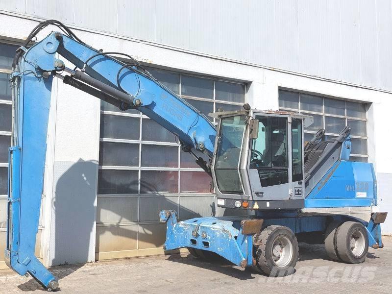 Fuchs MHL 320 D Manipuladores de resíduos / indústria
