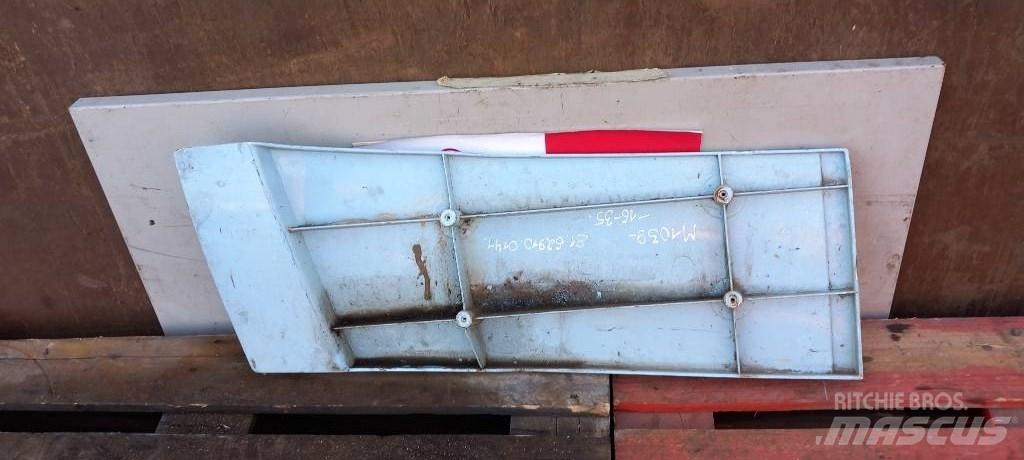MAN TGA.   81629100141 Cabines e interior