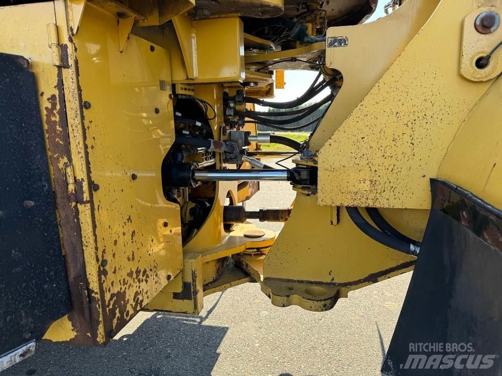 CAT 972M Pás carregadoras de rodas