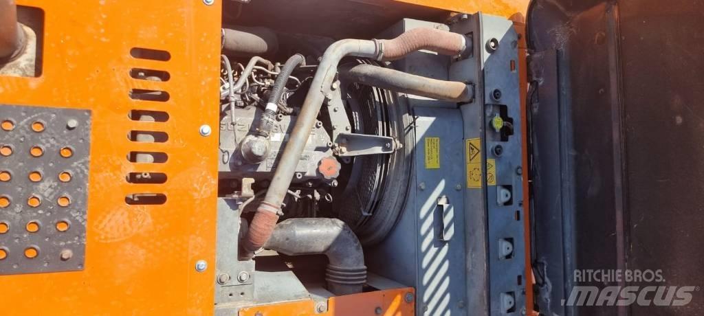 Hitachi ZX 210 LC-3 Escavadoras de rastos