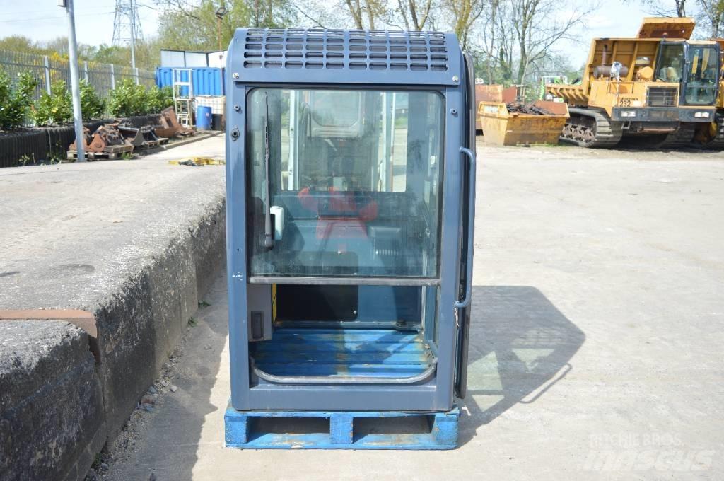Hanix H 22 cab Mini Escavadoras <7t