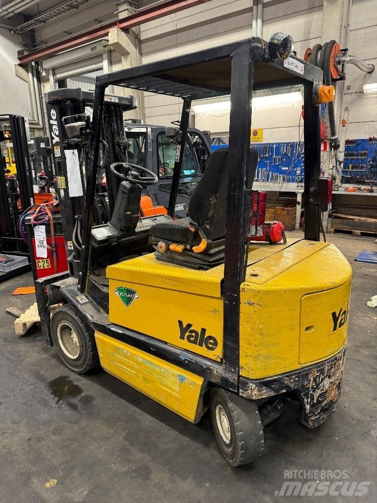 Yale ERP25ALF Empilhadores eléctricos