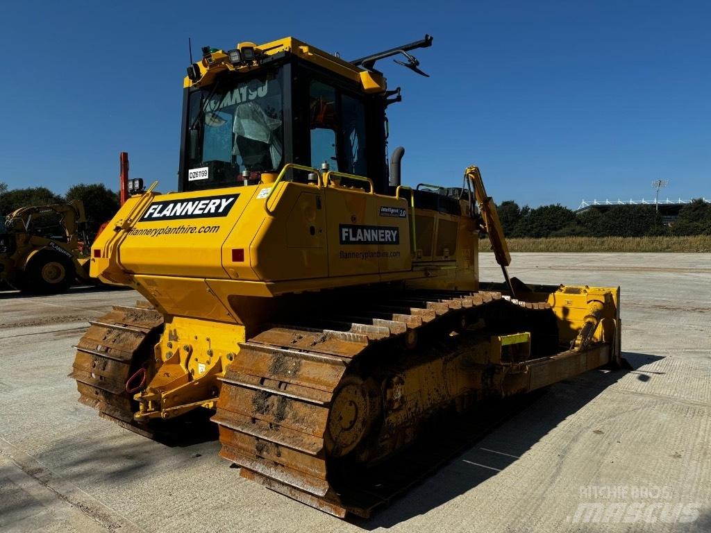 Komatsu D 65 PXi Dozers - Tratores rastos