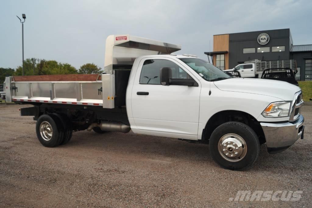 RAM 3500 TRADESMAN Camiões basculantes