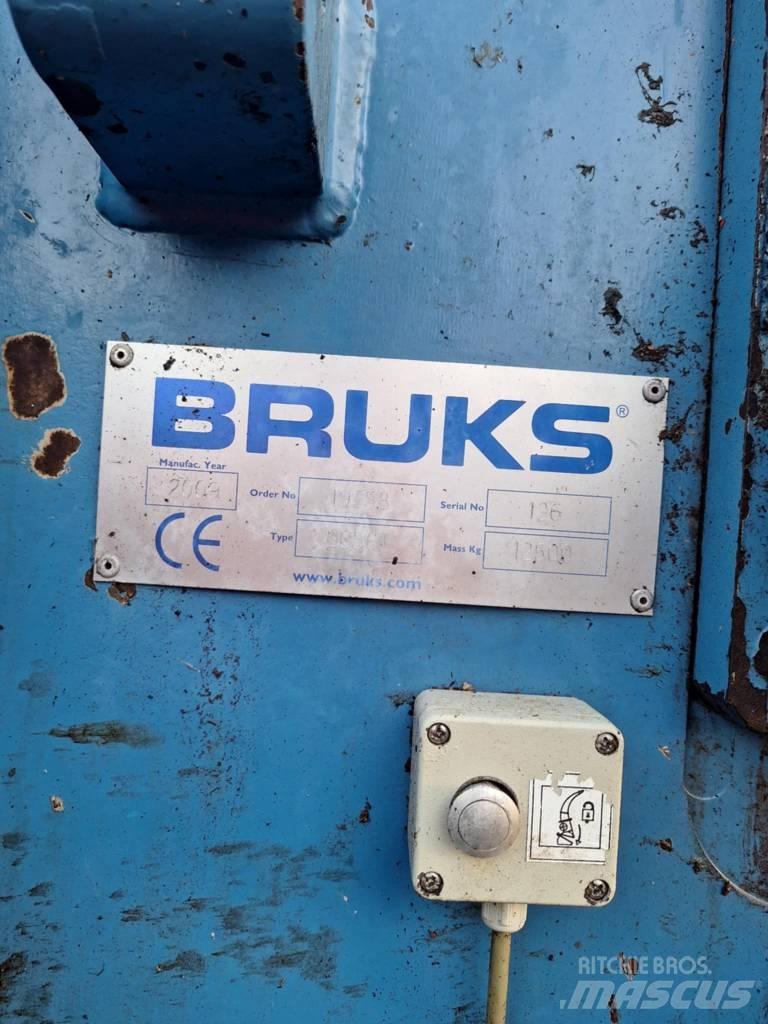 Bruks 805 CT Estilhaçadoras florestais