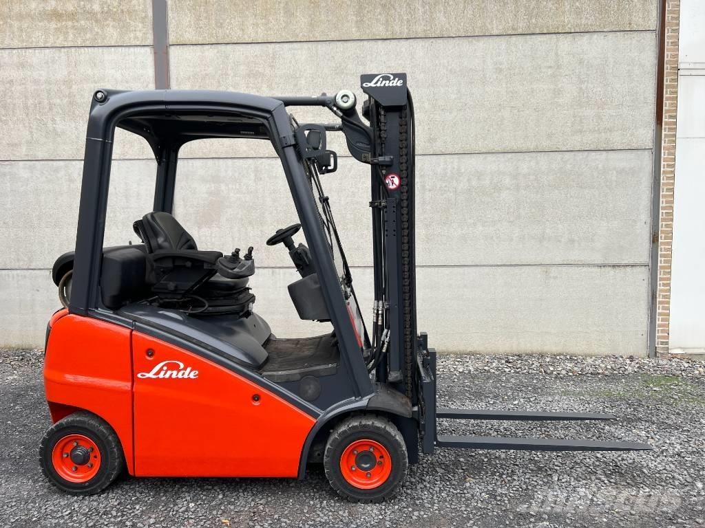 Linde H16T-01 Empilhadores a gás