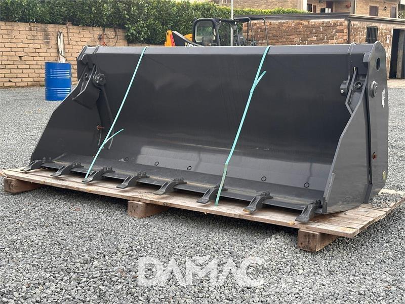 New Holland 220 Baldes