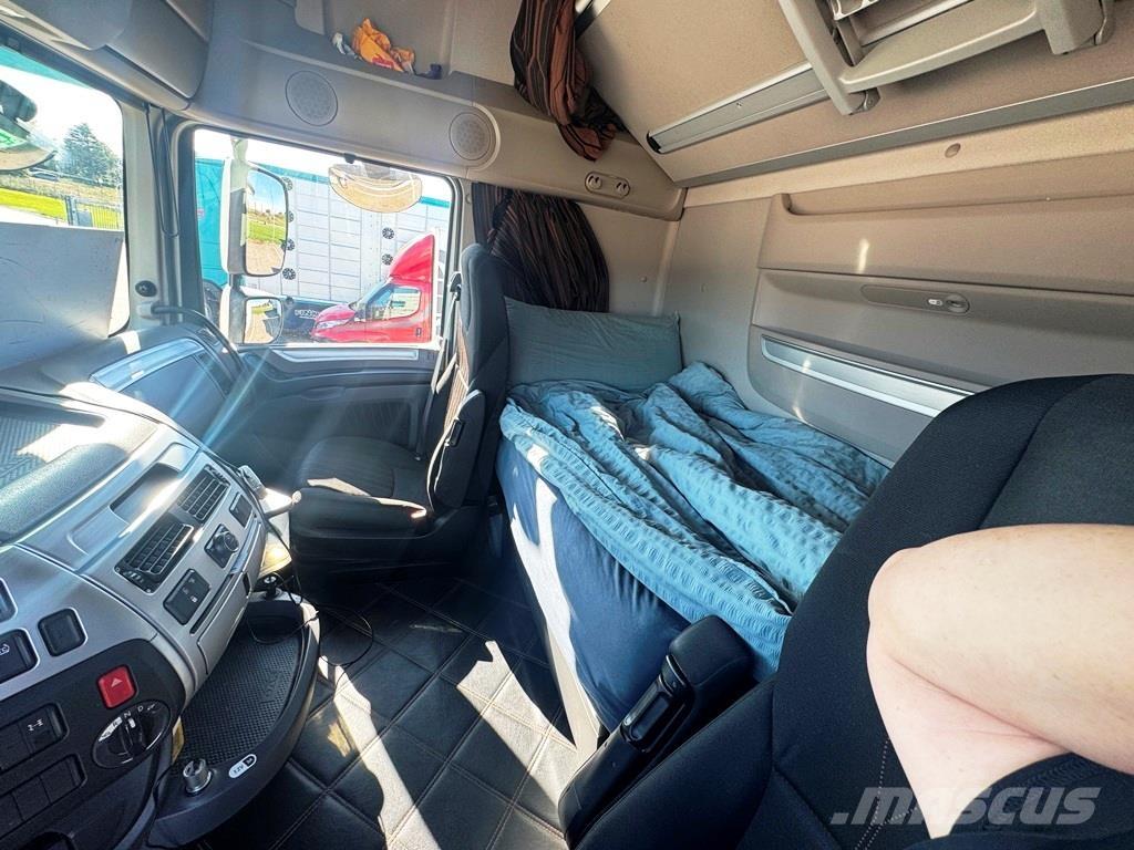 DAF XF 530 Tractores (camiões)