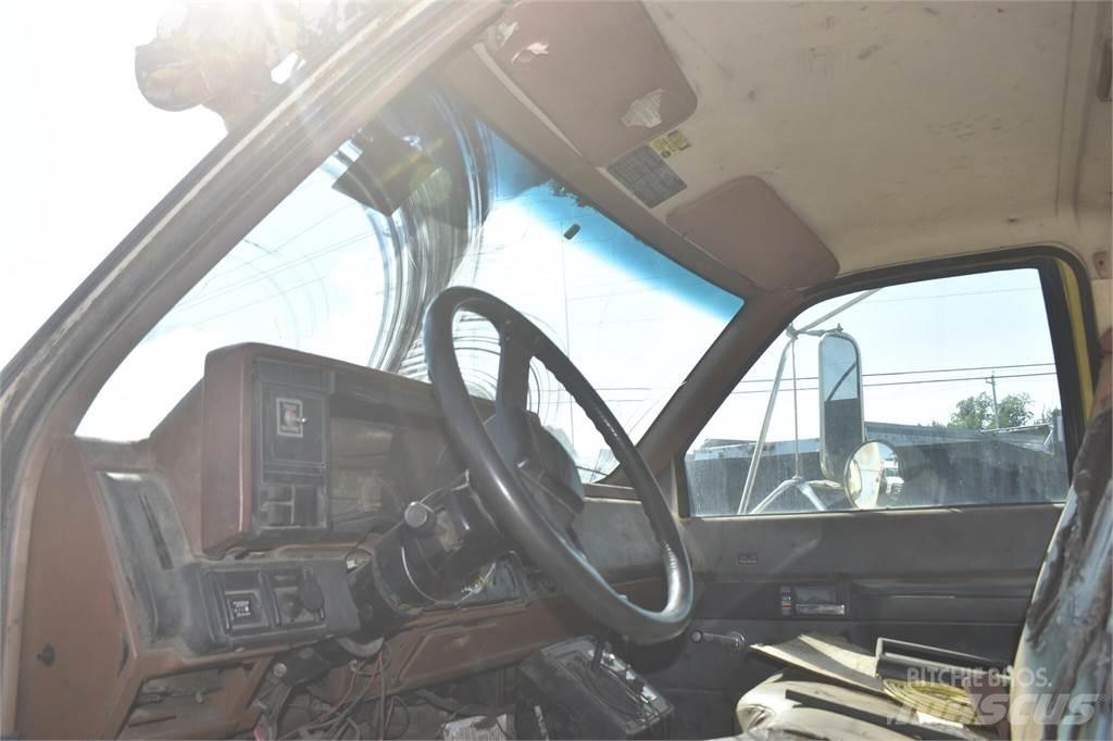 Altec D842ATR Camiões de sonda de perfuração móvel