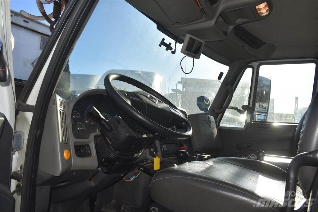 Altec DM47TR Camiões de sonda de perfuração móvel