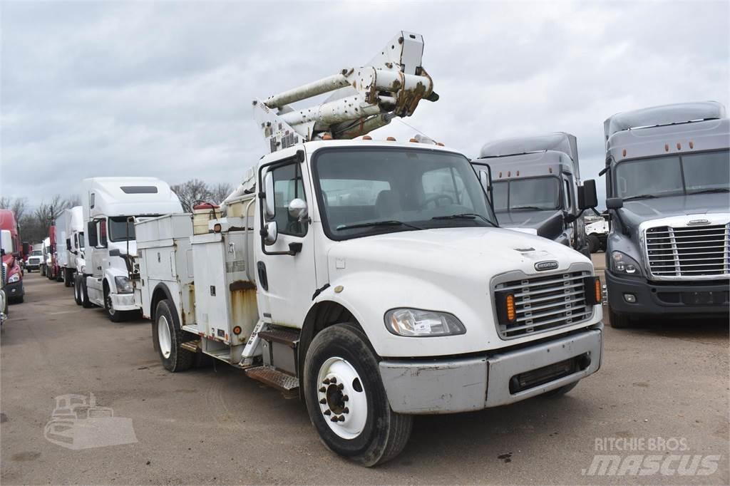 Altec TA41M Plataformas aéreas montadas em camião