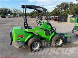Avant 528 Pás carregadoras de rodas