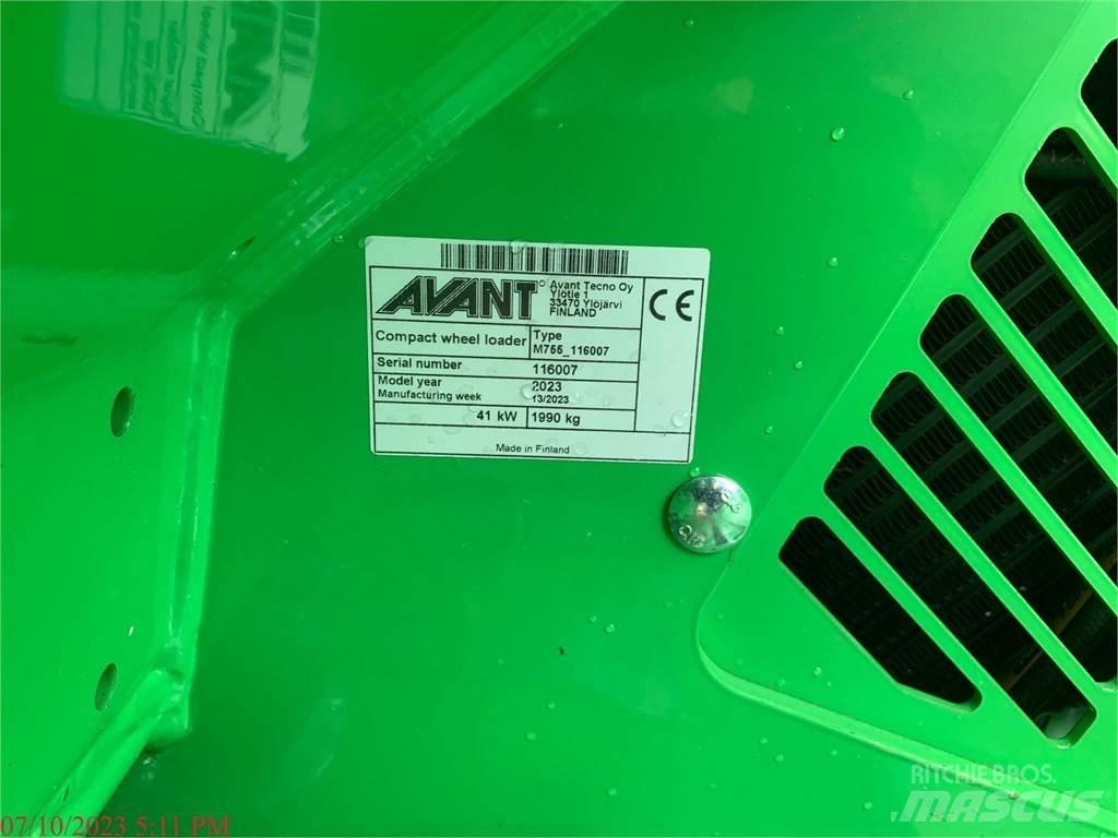 Avant 755I Pás carregadoras de rodas