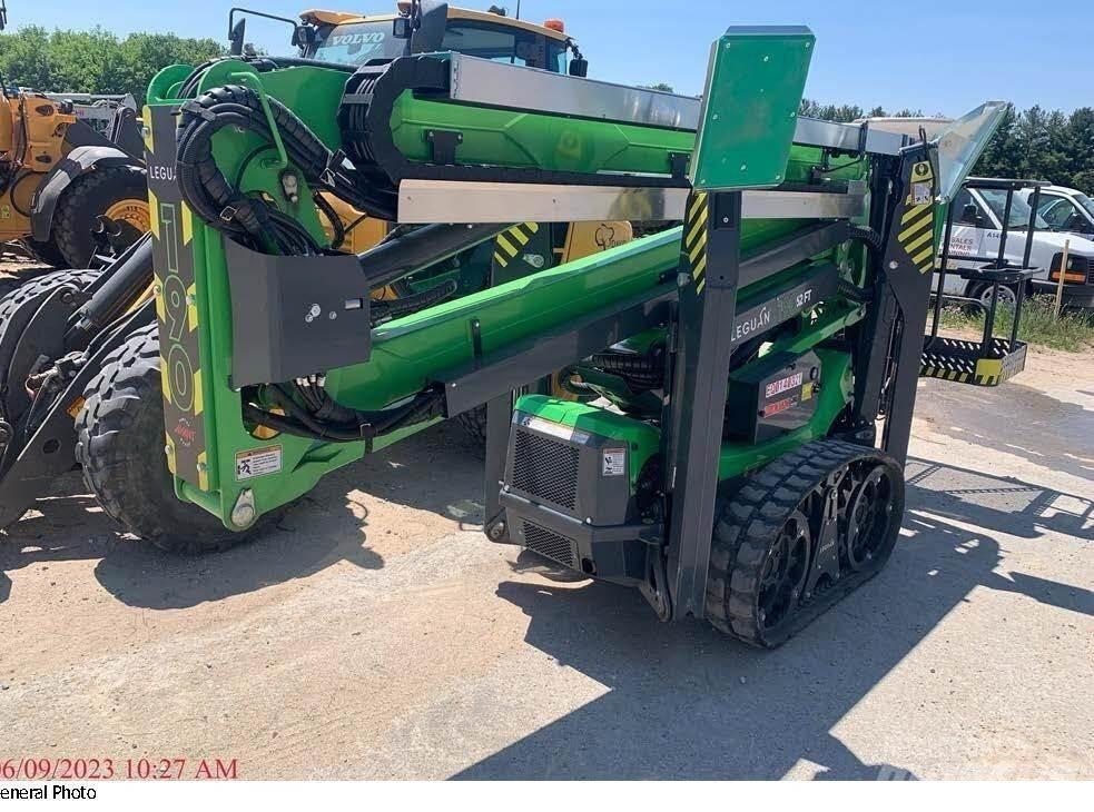 Avant LEGUAN 190 Elevadores braços articulados