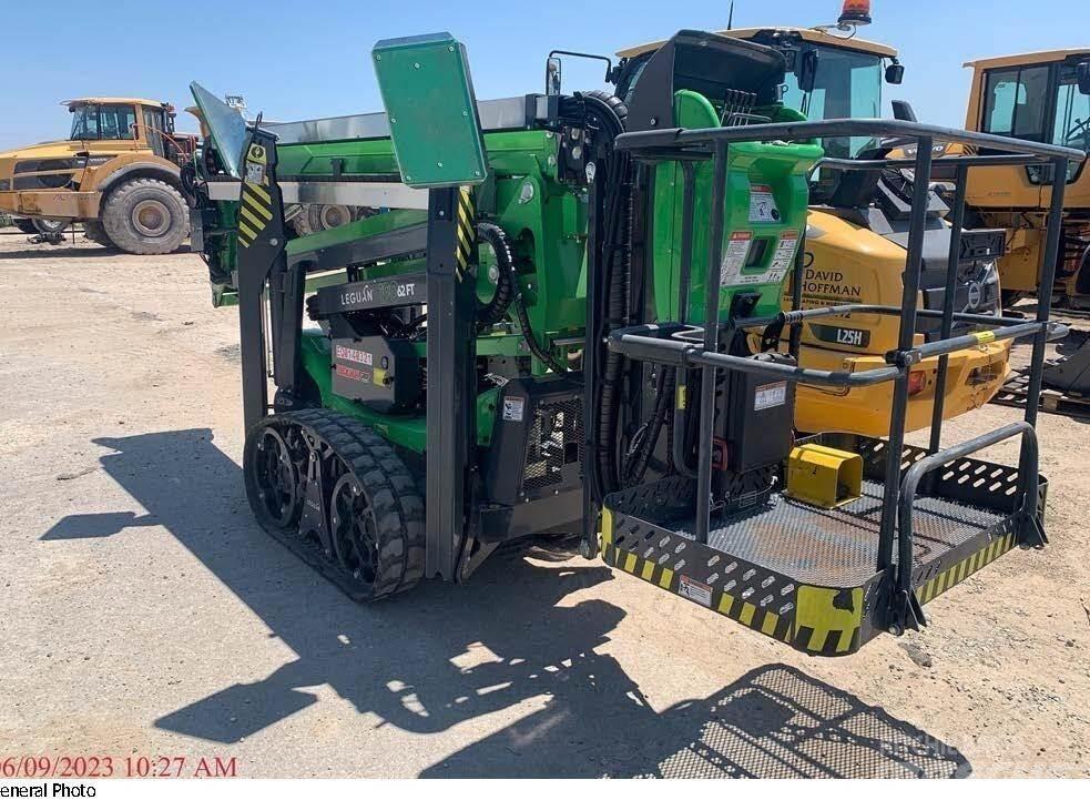 Avant LEGUAN 190 Elevadores braços articulados