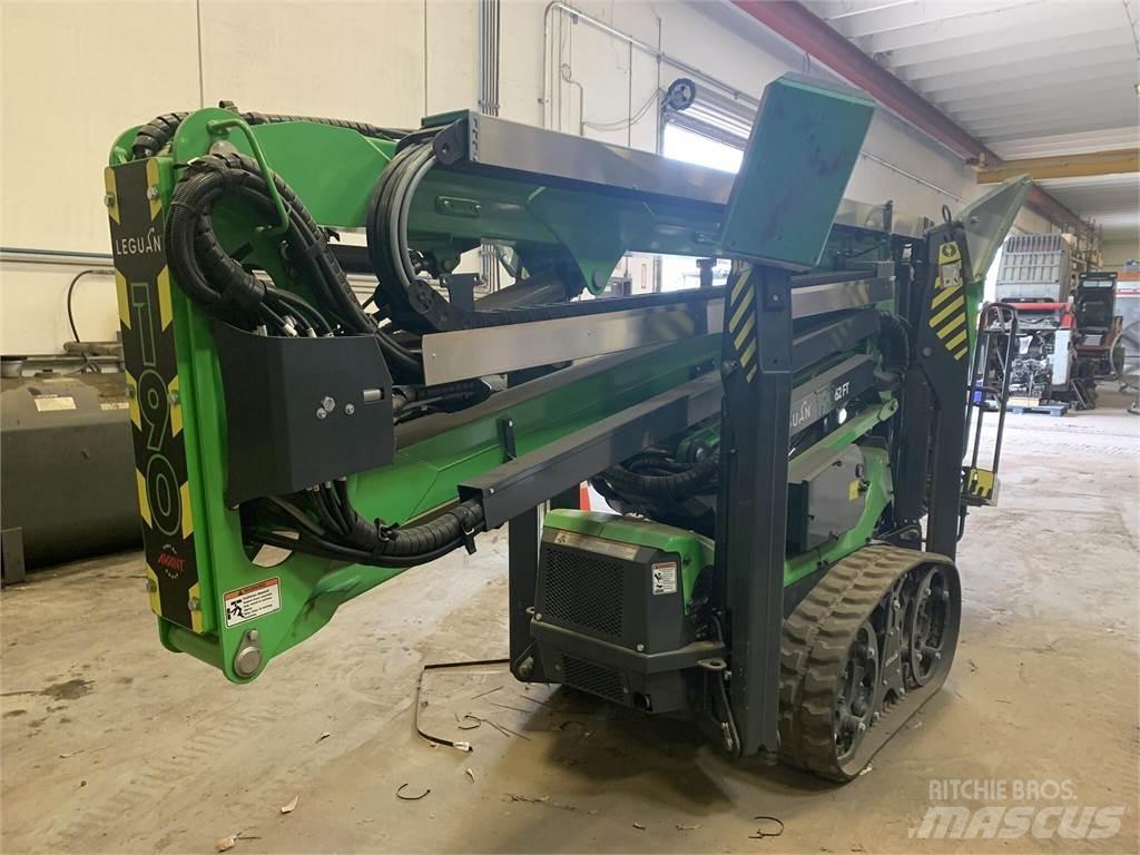 Avant LEGUAN 190 Elevadores braços articulados