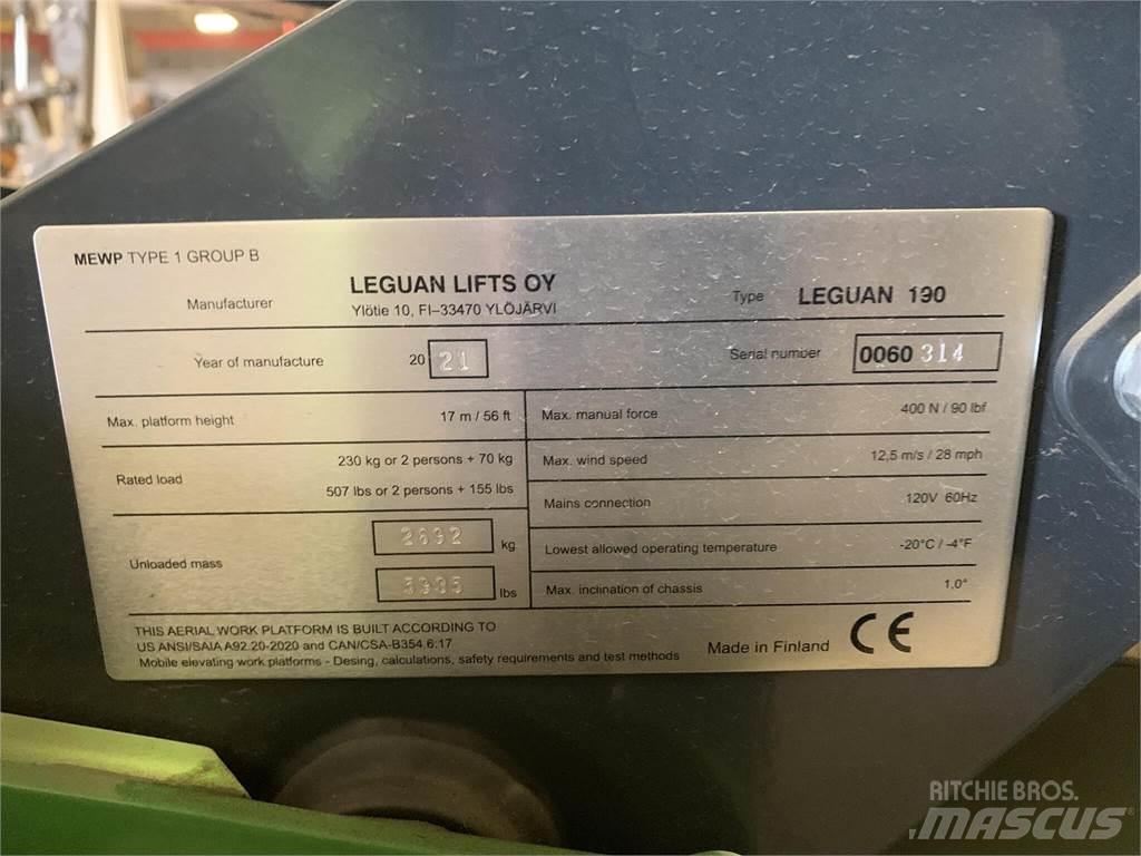 Avant LEGUAN 190 Elevadores braços articulados