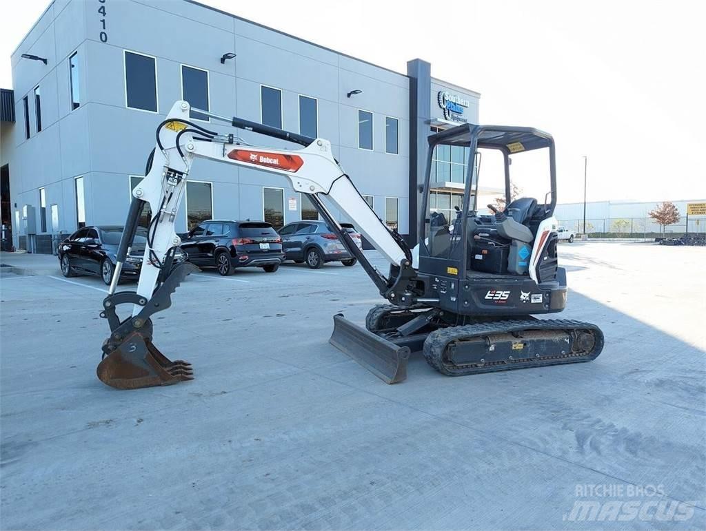 Bobcat E35R2 Mini Escavadoras <7t