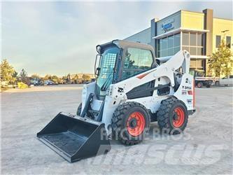 Bobcat S770 Carregadoras de direcção deslizante