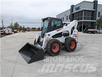Bobcat S850 Carregadoras de direcção deslizante