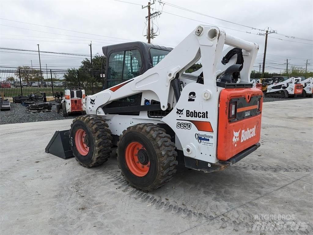 Bobcat S850 Carregadoras de direcção deslizante