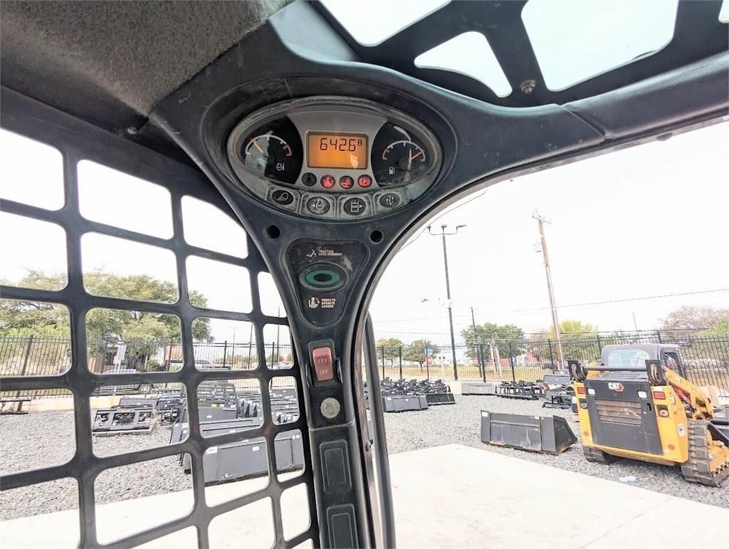 Bobcat T450 Carregadoras de direcção deslizante