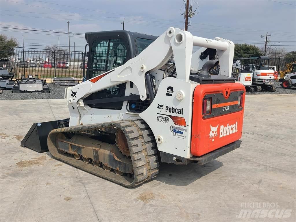 Bobcat T770 Carregadoras de direcção deslizante