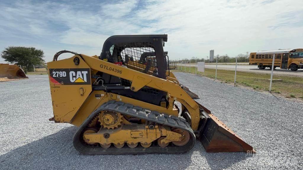 CAT 279D Carregadoras de direcção deslizante