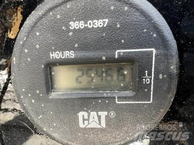 CAT 303.5E2 CR Mini Escavadoras <7t