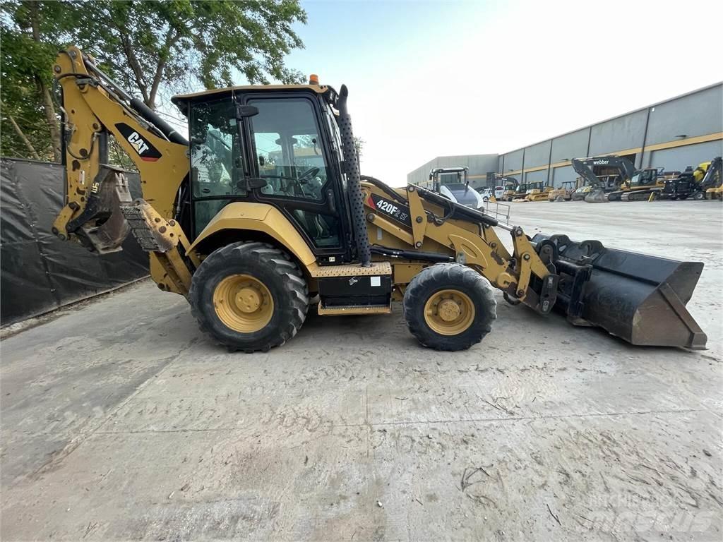CAT 420F2 IT Retroescavadoras