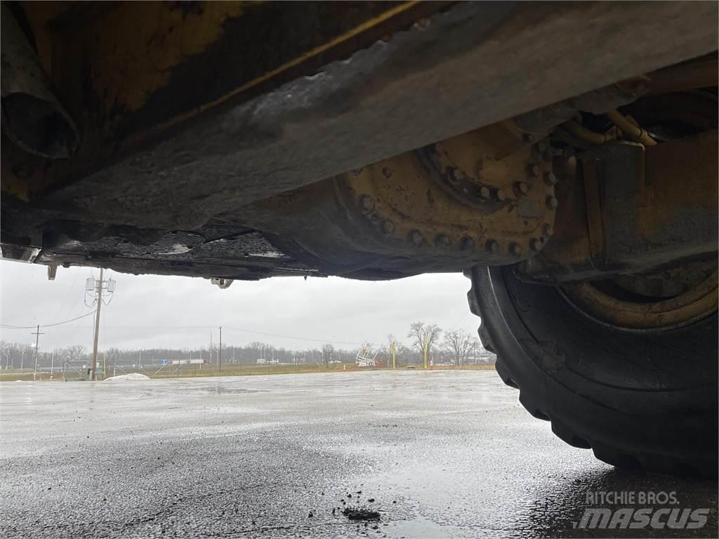 CAT 745C Camiões articulados