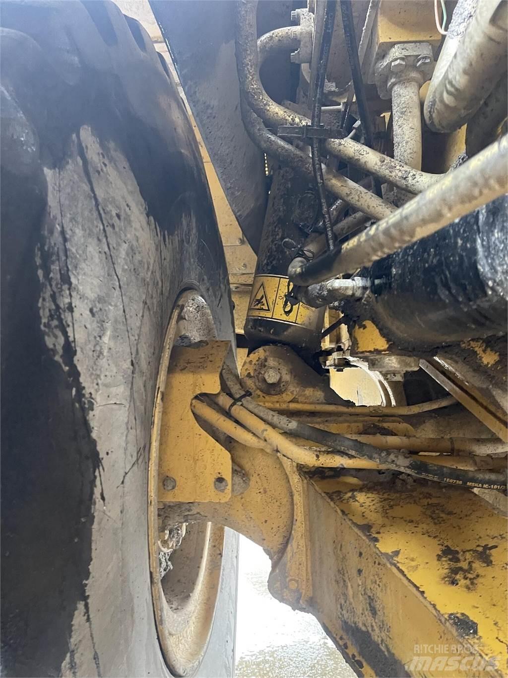 CAT 745C Camiões articulados