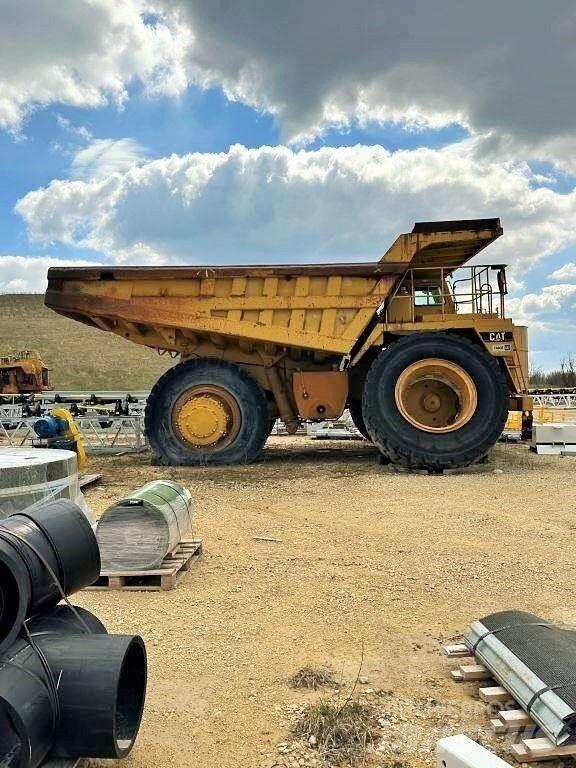 CAT 777B Camiões articulados