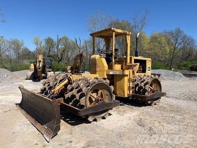 CAT 815 Compactadoras de lixo