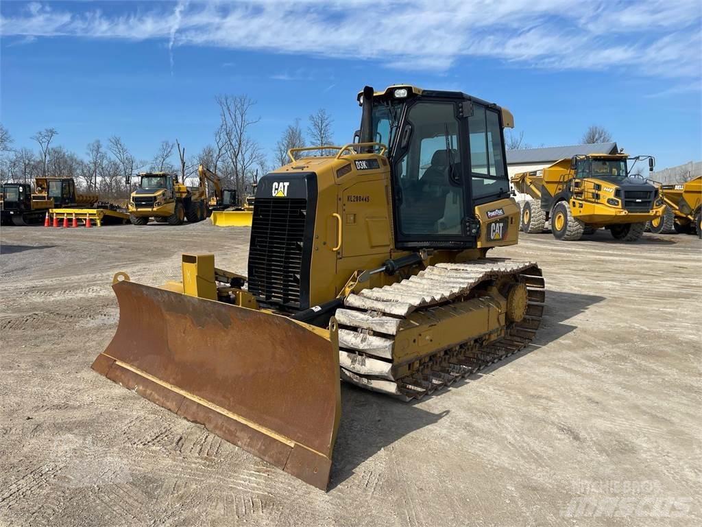 CAT D3K2 LGP Dozers - Tratores rastos