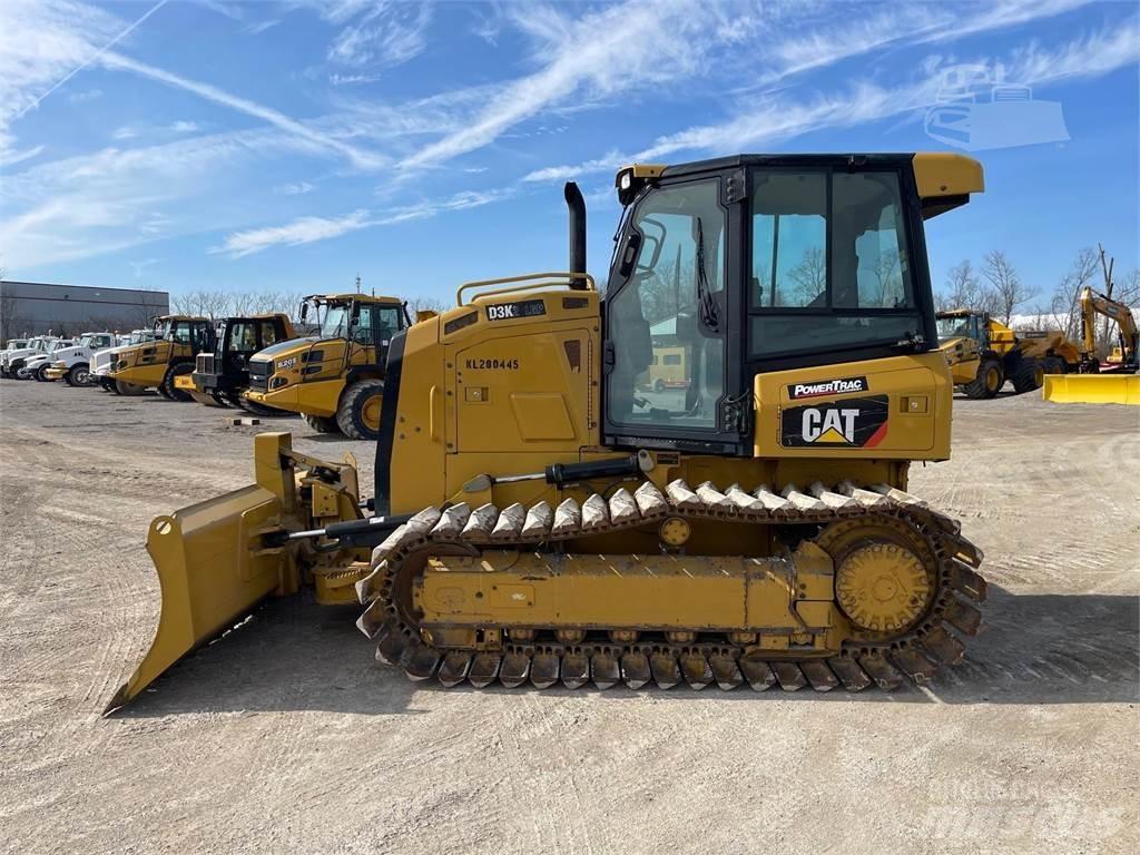 CAT D3K2 LGP Dozers - Tratores rastos